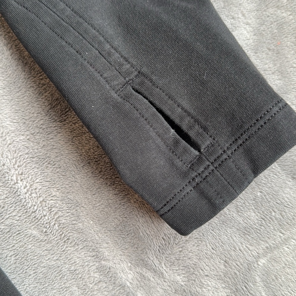 Lululemon “jacket” - Picture 2 of 8